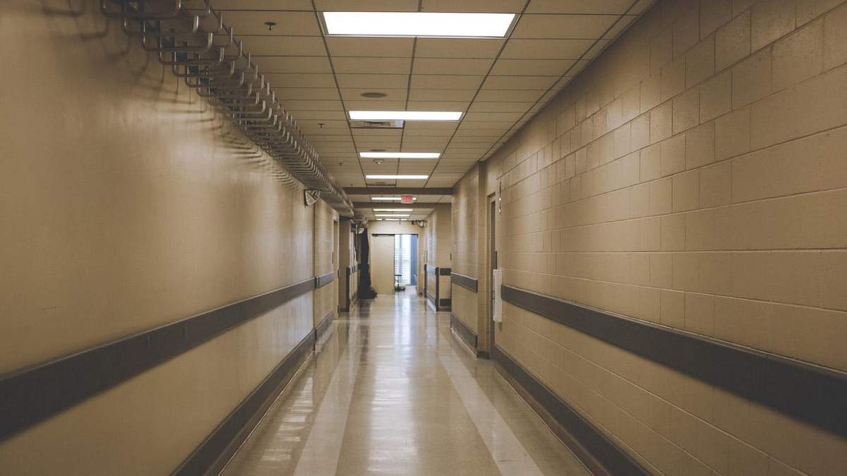 Денег должно хватить на 800 уборных Денег должно хватить на 800 уборных