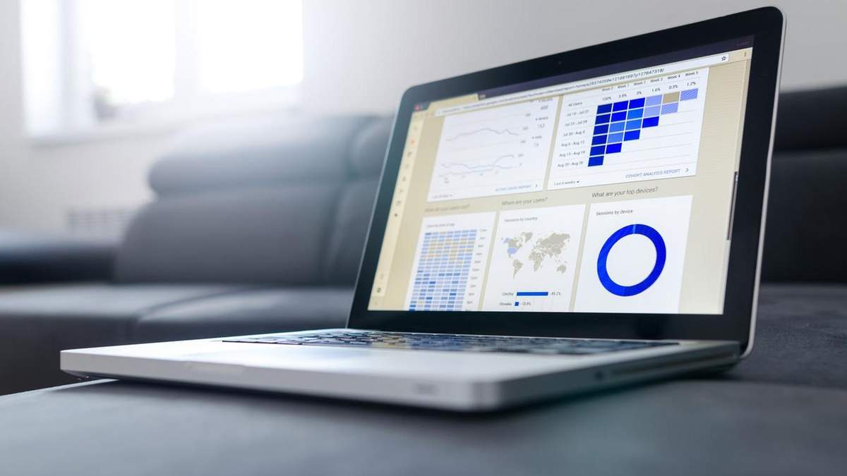 Раніше отримання інформації відбувалось через офіційні запити Раніше отримання інформації відбувалось через офіційні запити