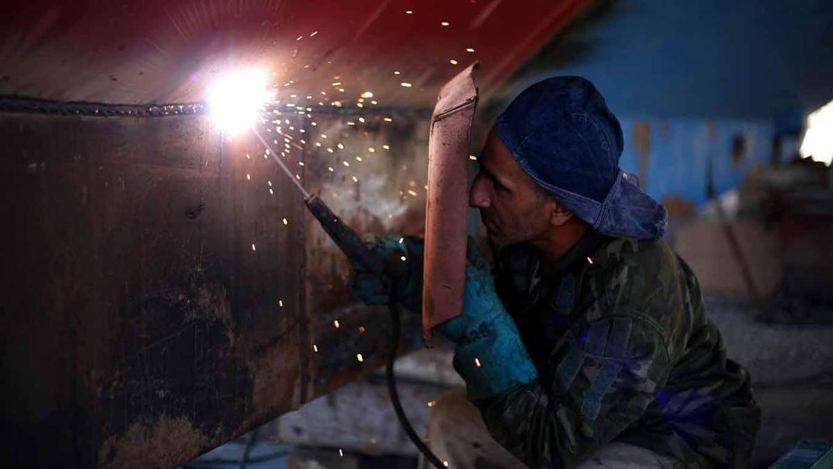 В Украине сейчас продолжается реформа училищ В Украине сейчас продолжается реформа училищ