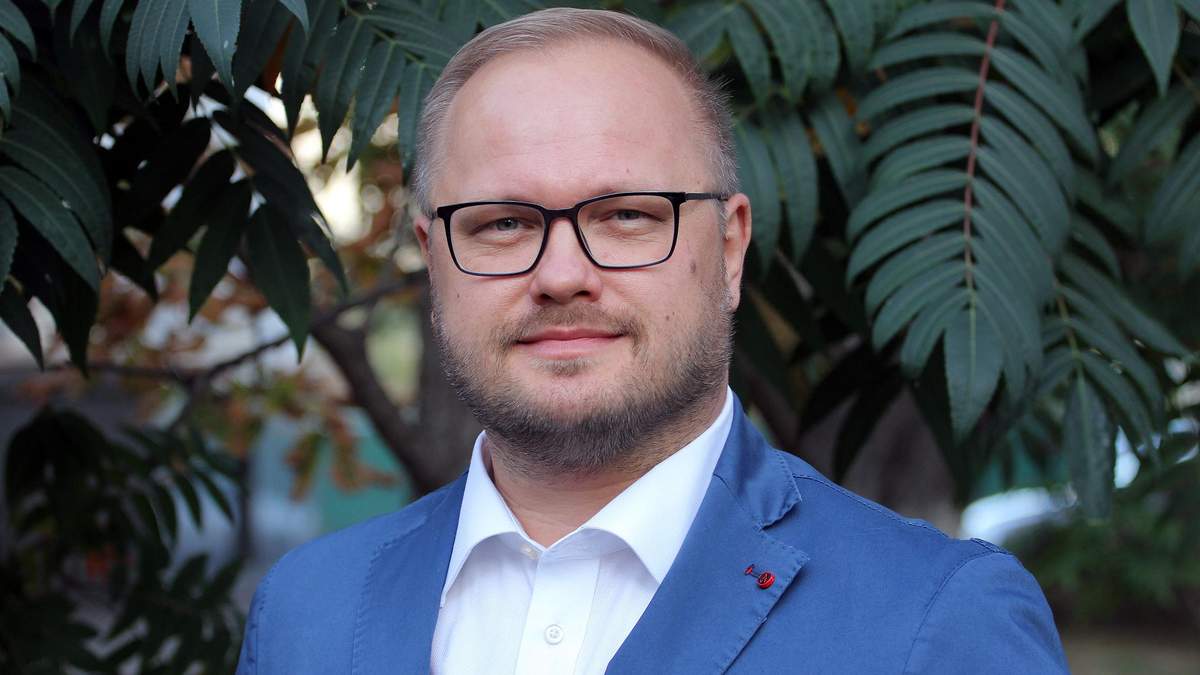 Юрій Полюхович – во міністра освіти України, біографія