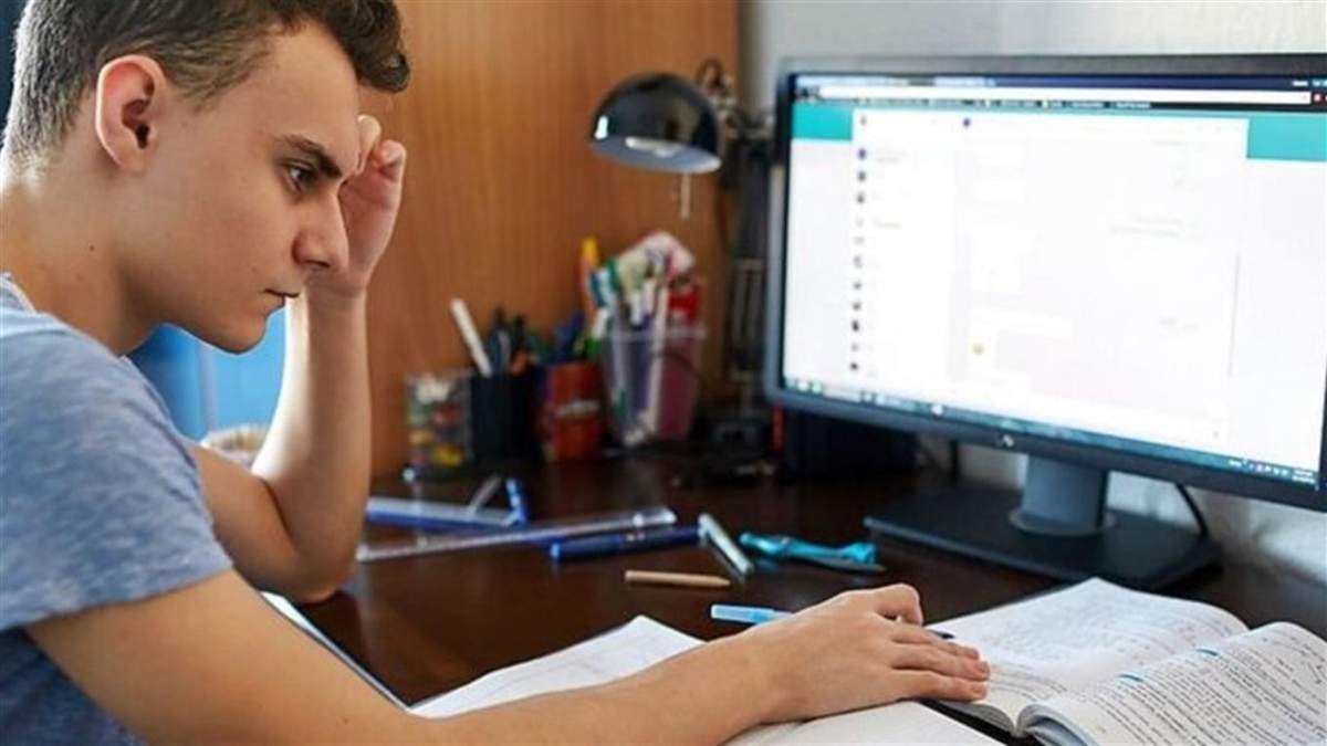 Уроки онлайн 10 клас 15 квітня 2020, Україна – відео всіх уроків Уроки онлайн 10 клас 15 квітня 2020, Україна – відео всіх уроків