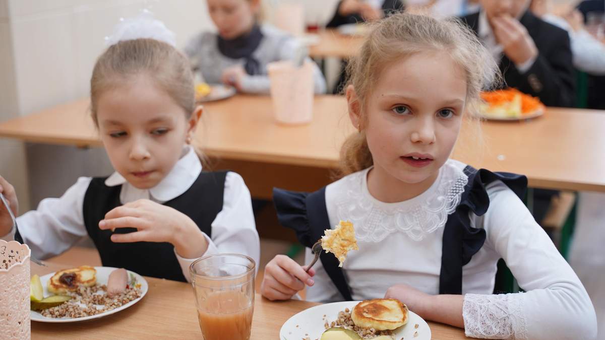 Кабмін схвалив реформу харчування в школах: що передбачається Кабмін схвалив реформу харчування в школах: що передбачається