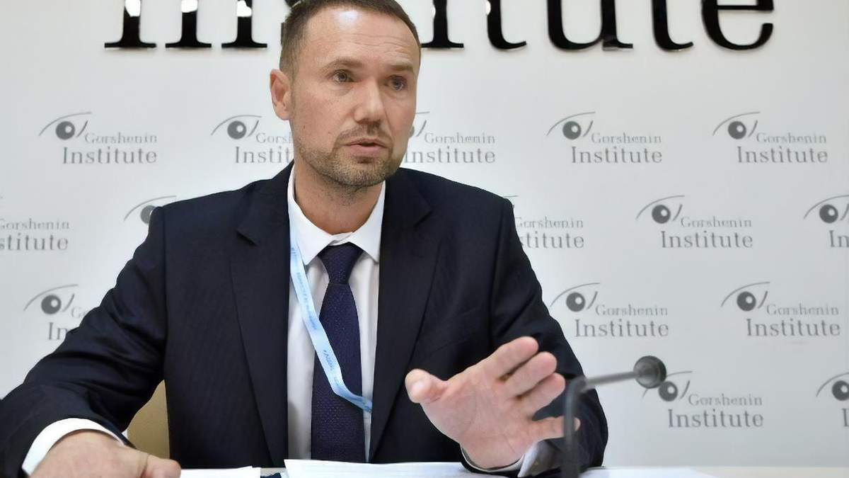 Підготували запит на 3 мільярди, – Шкарлет про закупівлю масок у школи Підготували запит на 3 мільярди, – Шкарлет про закупівлю масок у школи