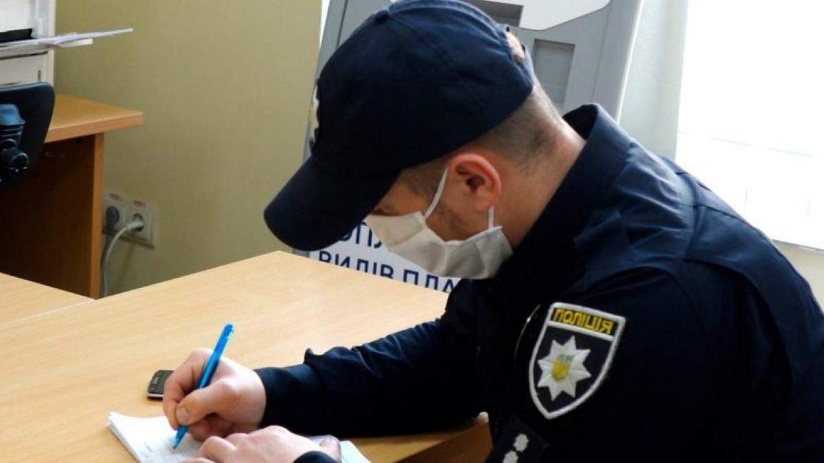 Красная зона в Киеве: полиция составляет протоколы на школы и садики Красная зона в Киеве: полиция составляет протоколы на школы и садики