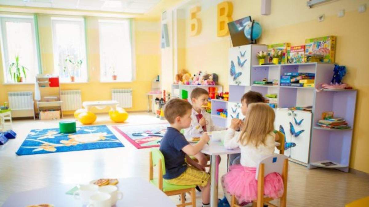 Як працюватимуть школи і садочки в Івано-Франківську з 14 вересня 2020 Як працюватимуть школи і садочки в Івано-Франківську з 14 вересня 2020