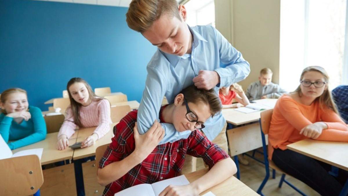 Полиция будет ставить на учет детей, которые совершают буллинг: детали Полиция будет ставить на учет детей, которые совершают буллинг: детали