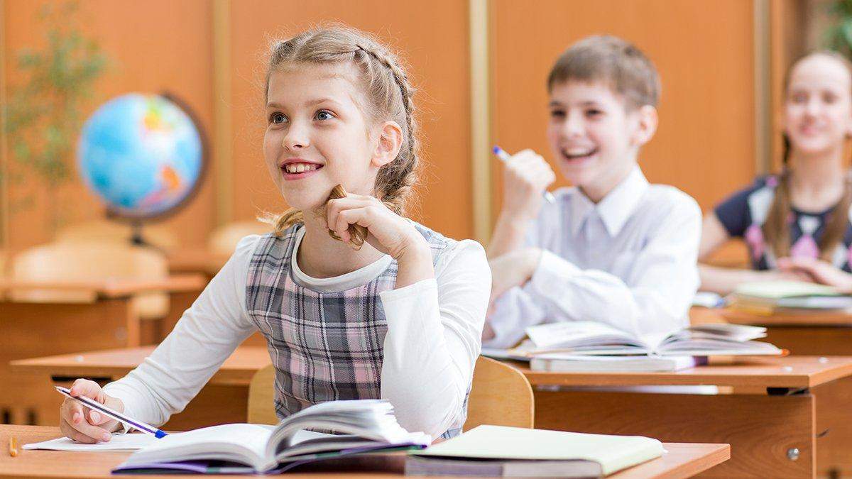 Школы после каникул: в каких городах ученики вернулись к учебе Школы после каникул: в каких городах ученики вернулись к учебе