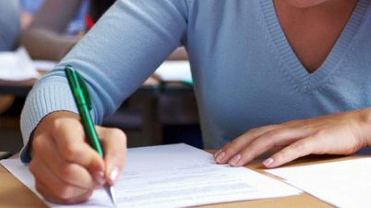 Кандидати в депутати та міністри складатимуть іспит з української мови Кандидати в депутати та міністри складатимуть іспит з української мови