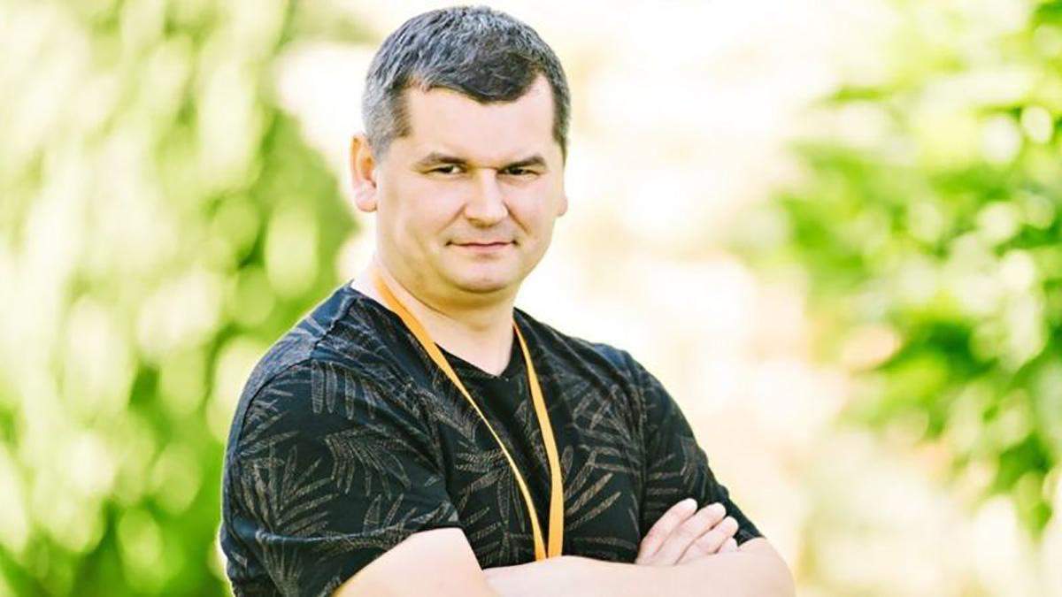Браслеты вместо оценок и уроки в инстаграме: учитель стал популярным Браслеты вместо оценок и уроки в инстаграме: учитель стал популярным