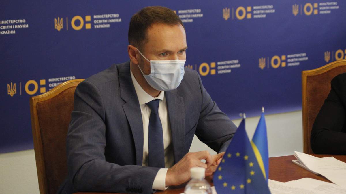 Шкарлет запевнив про незмінність курсу реформ в українській освіті Шкарлет запевнив про незмінність курсу реформ в українській освіті