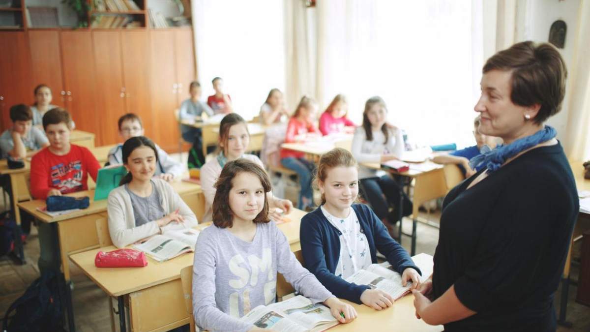 В МОН заявили, что в школах уже преподают сексуальное образование В МОН заявили, что в школах уже преподают сексуальное образование