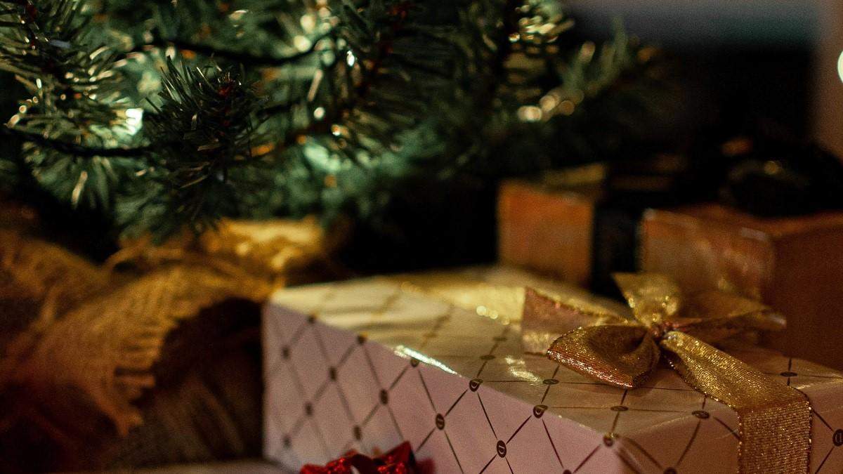 Підбірка корисних подарунків до свят Підбірка корисних подарунків до свят