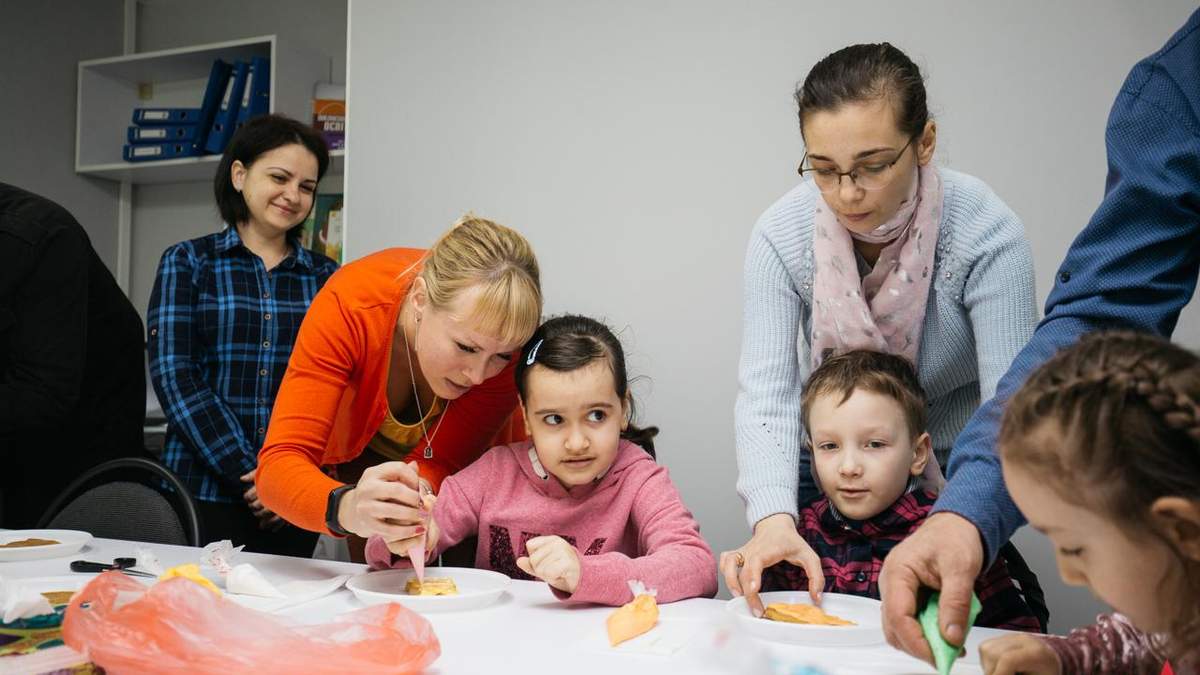 Половина шкіл навчає дітей з ООП: скільки в Україні інклюзивних класів Половина шкіл навчає дітей з ООП: скільки в Україні інклюзивних класів