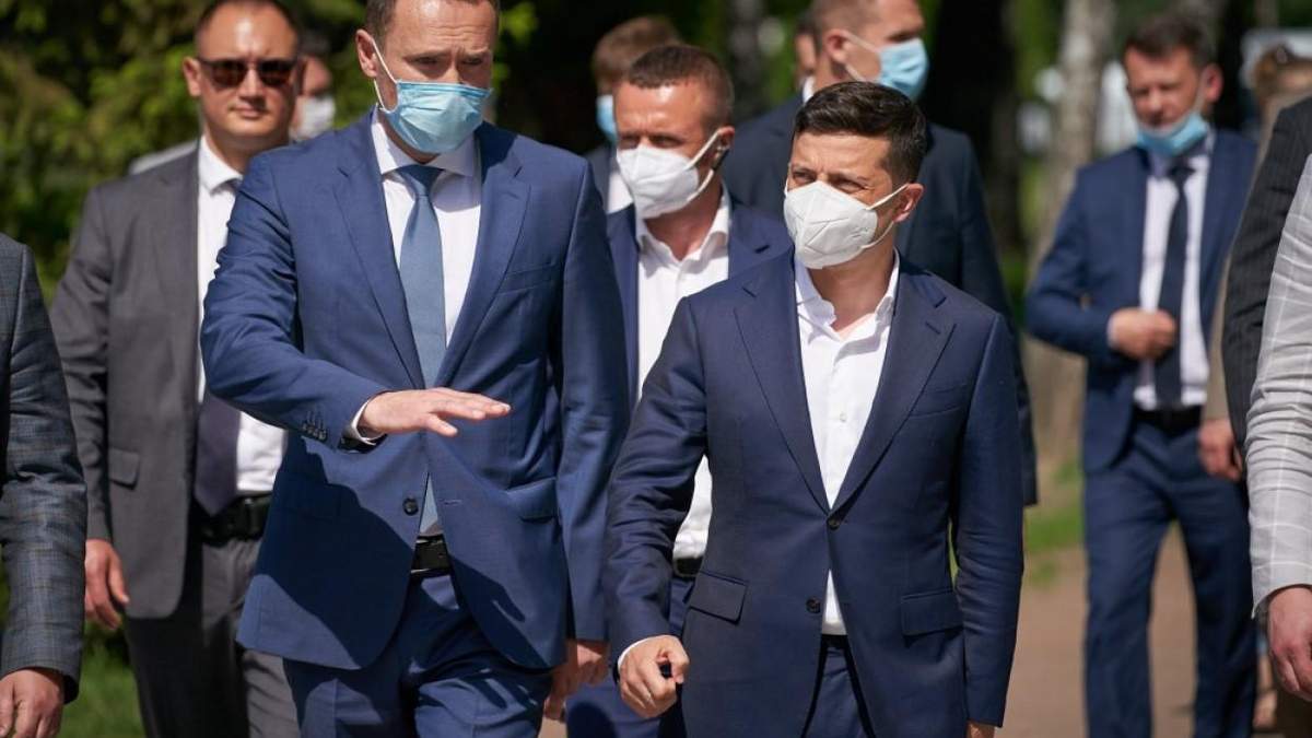 Зеленський доручив Шкарлету призначати премії за наукові досягнення Зеленський доручив Шкарлету призначати премії за наукові досягнення