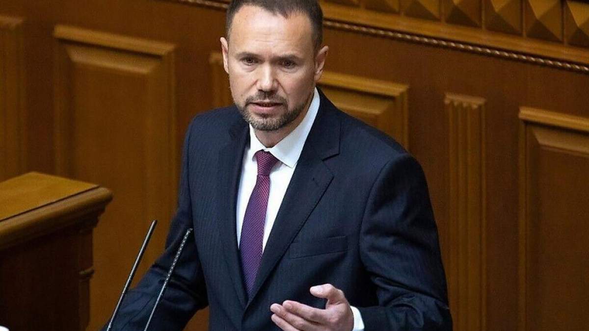 Обучение в 10-11 классе продолжат не все дети: Шкарлет опроверг фейк Обучение в 10-11 классе продолжат не все дети: Шкарлет опроверг фейк