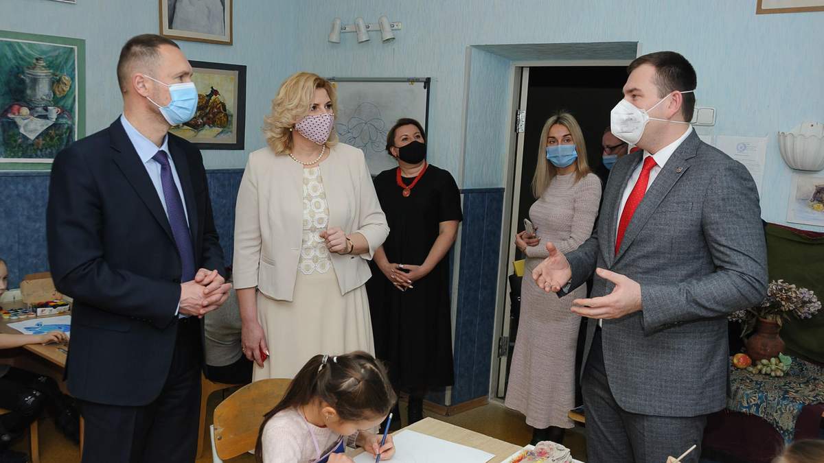 Шкарлет уклав альянс з Міжнародною асоціацією позашкільної освіти Шкарлет уклав альянс з Міжнародною асоціацією позашкільної освіти