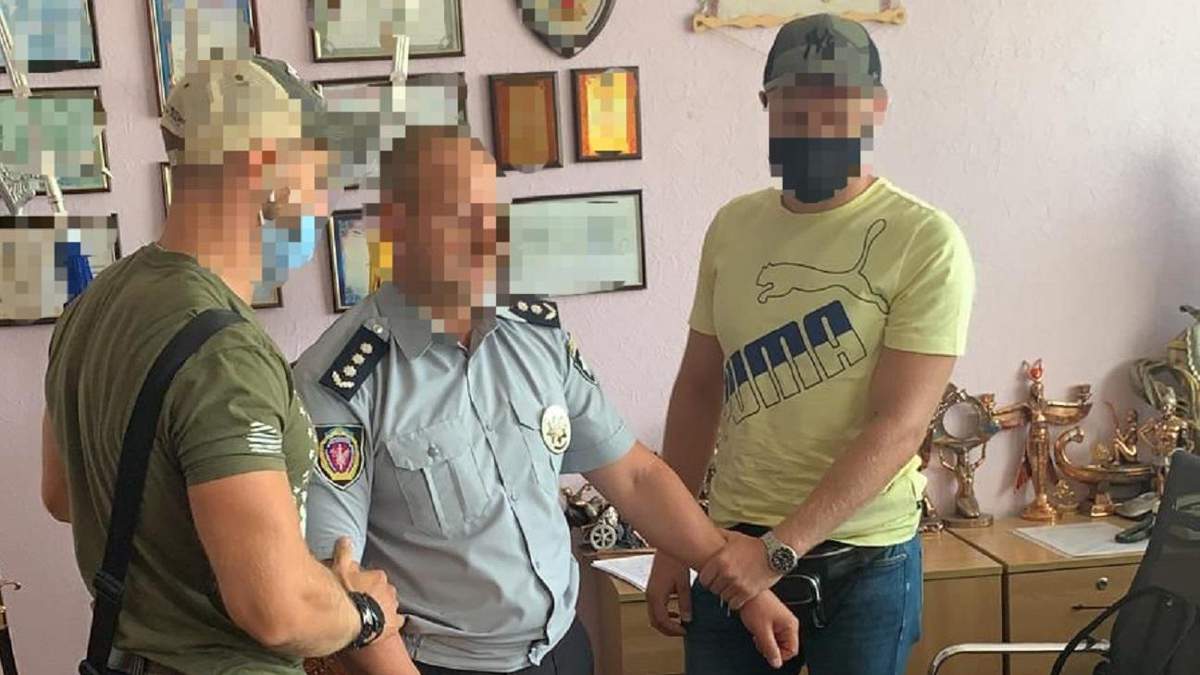 Прокуратура затримала декана харківського вишу